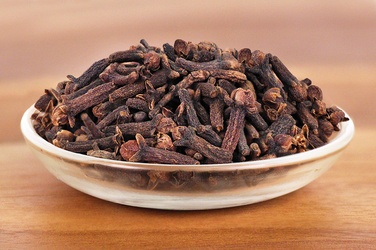 Cloves (Whole)