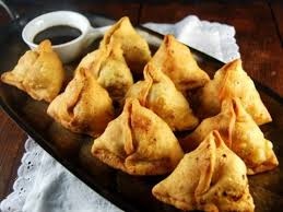 Mega Jumbo Punjabi Samosa 15 Pcs