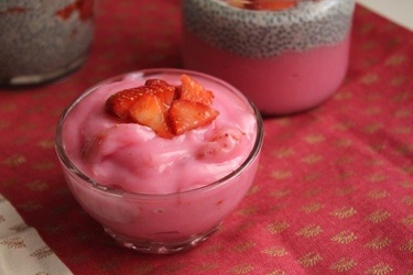 Custard Strawberry