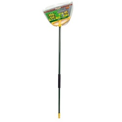 Pine Sol Angle Broom, Garage