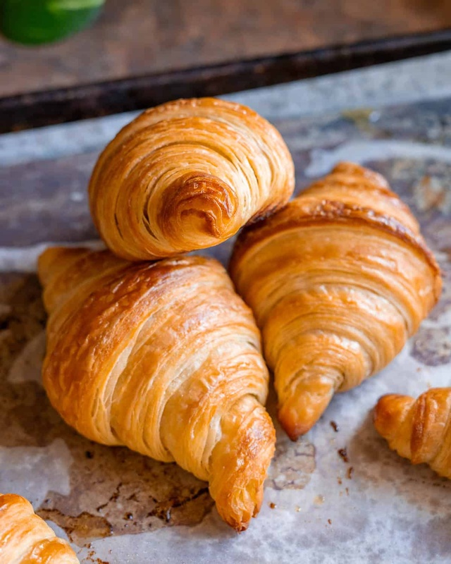 Croissants 2 Flavories 6 Packs