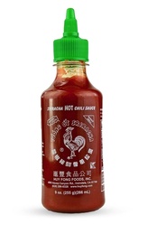 Huy Fong Sriracha Chili Sauce Hot 17oz
