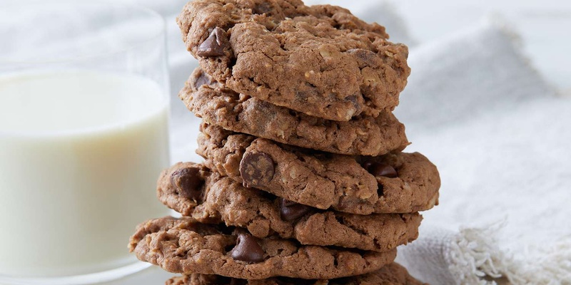 Oat Chocolate Cookies