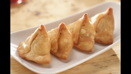 Half Cocktail Samosa