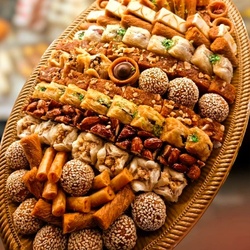 Oriental Mixed Sweets 450G